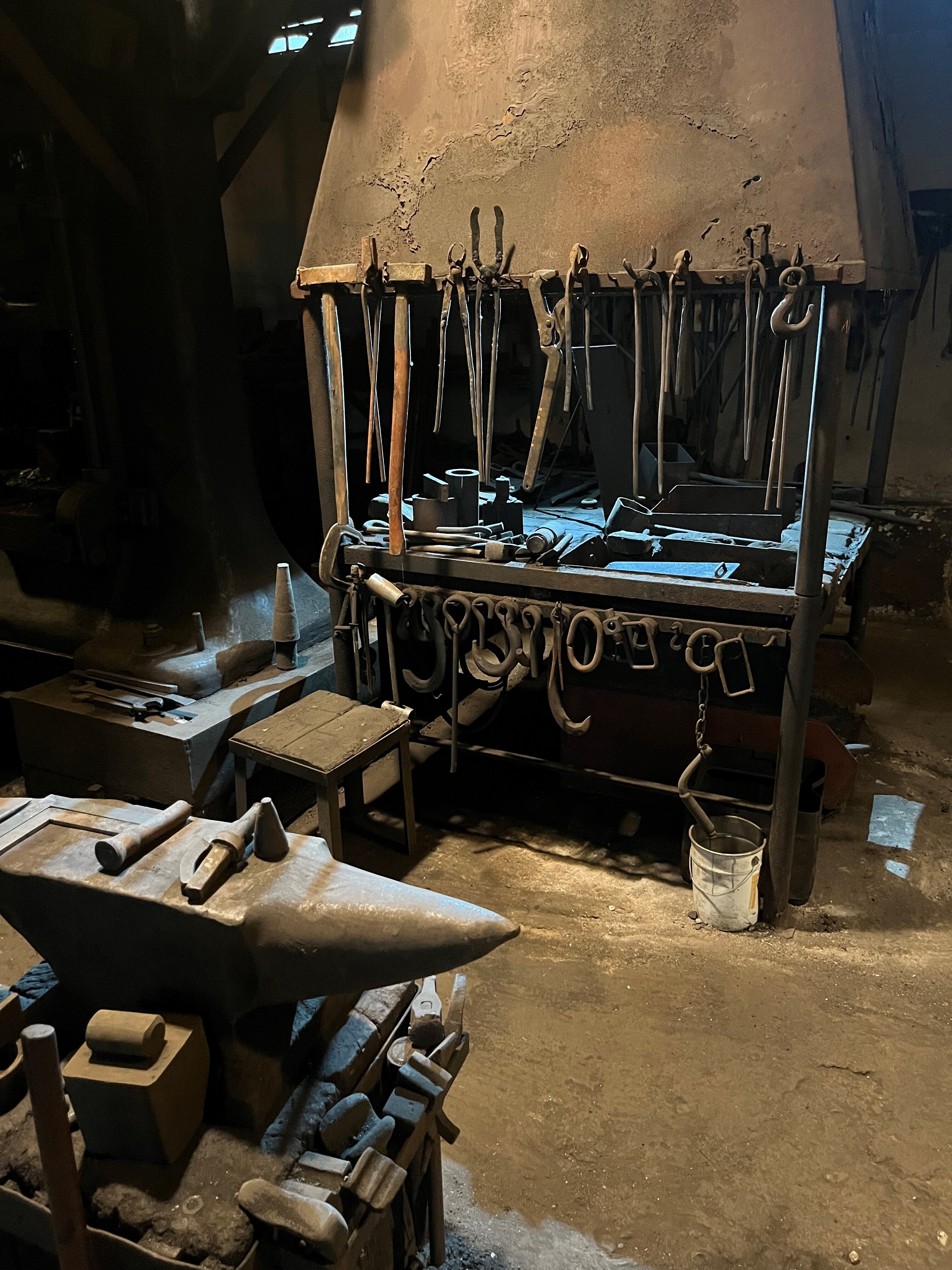 Découverte d'une forge du siècle dernier