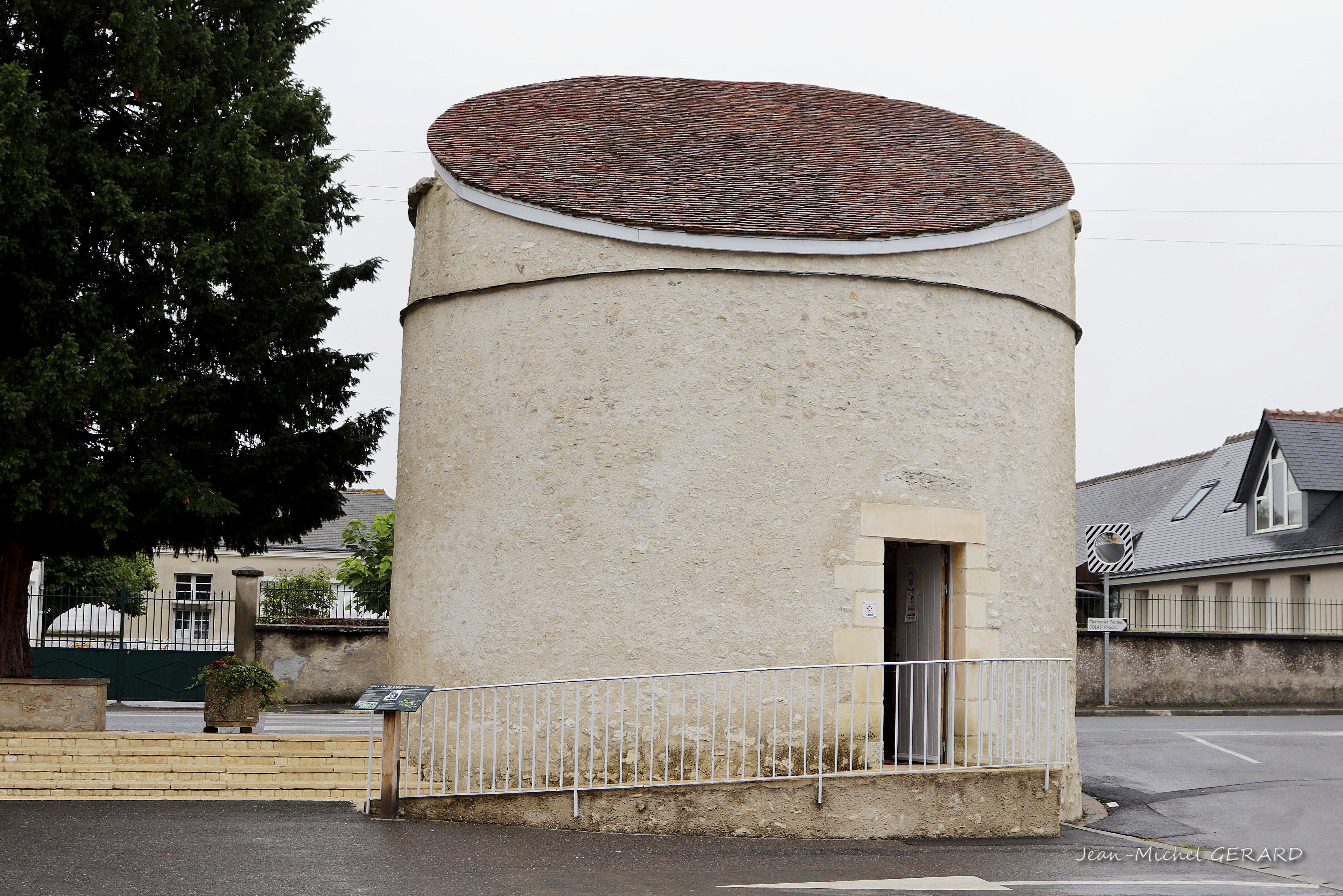 L’histoire de la soierie à Athée et en Touraine