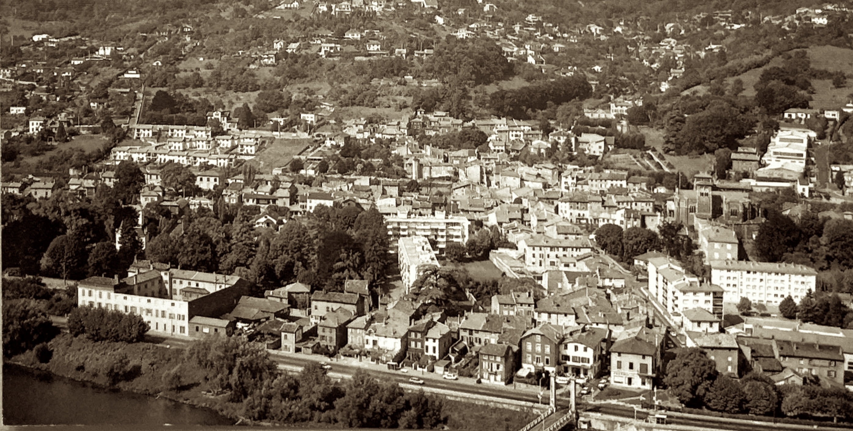 Mémoires couzonnaises