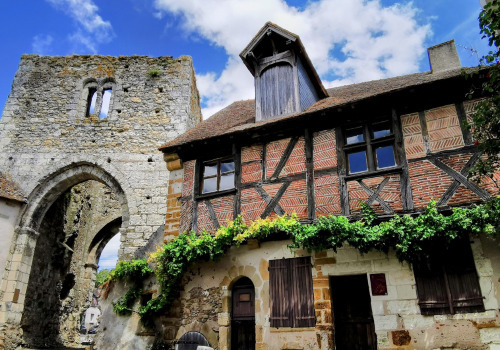 Visite Guidée de la Cité Médiévale