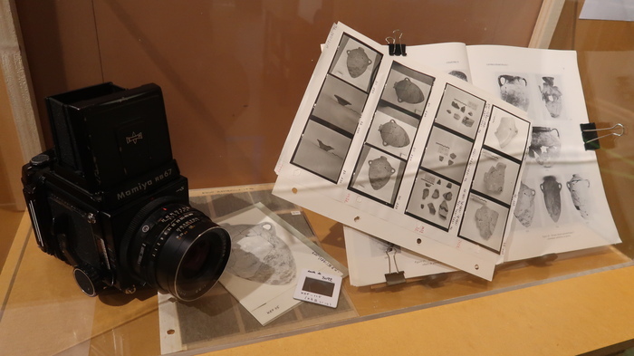 Affiche — La photographie au service des sciences de l’Antiquité
