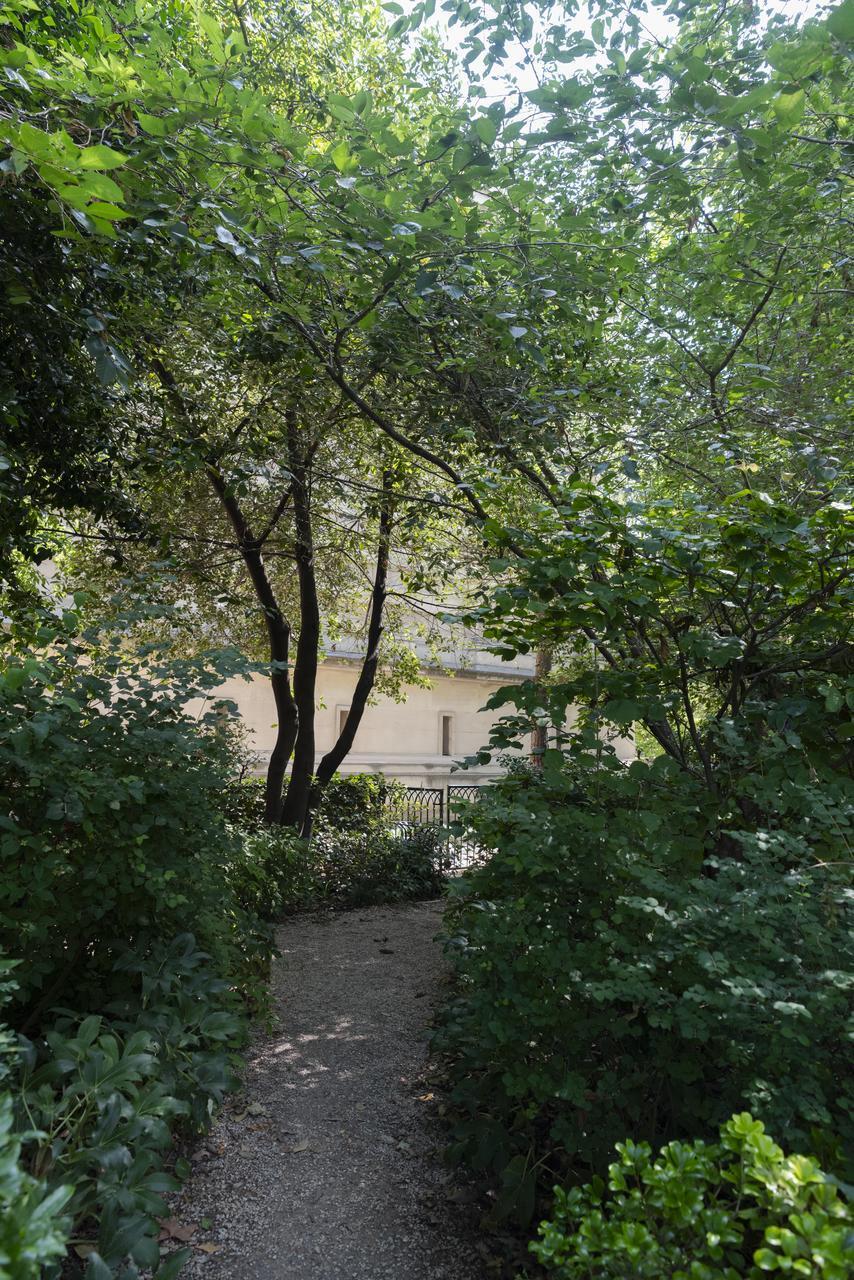 Visite libre des jardins du quadrilatère des Archives nationales