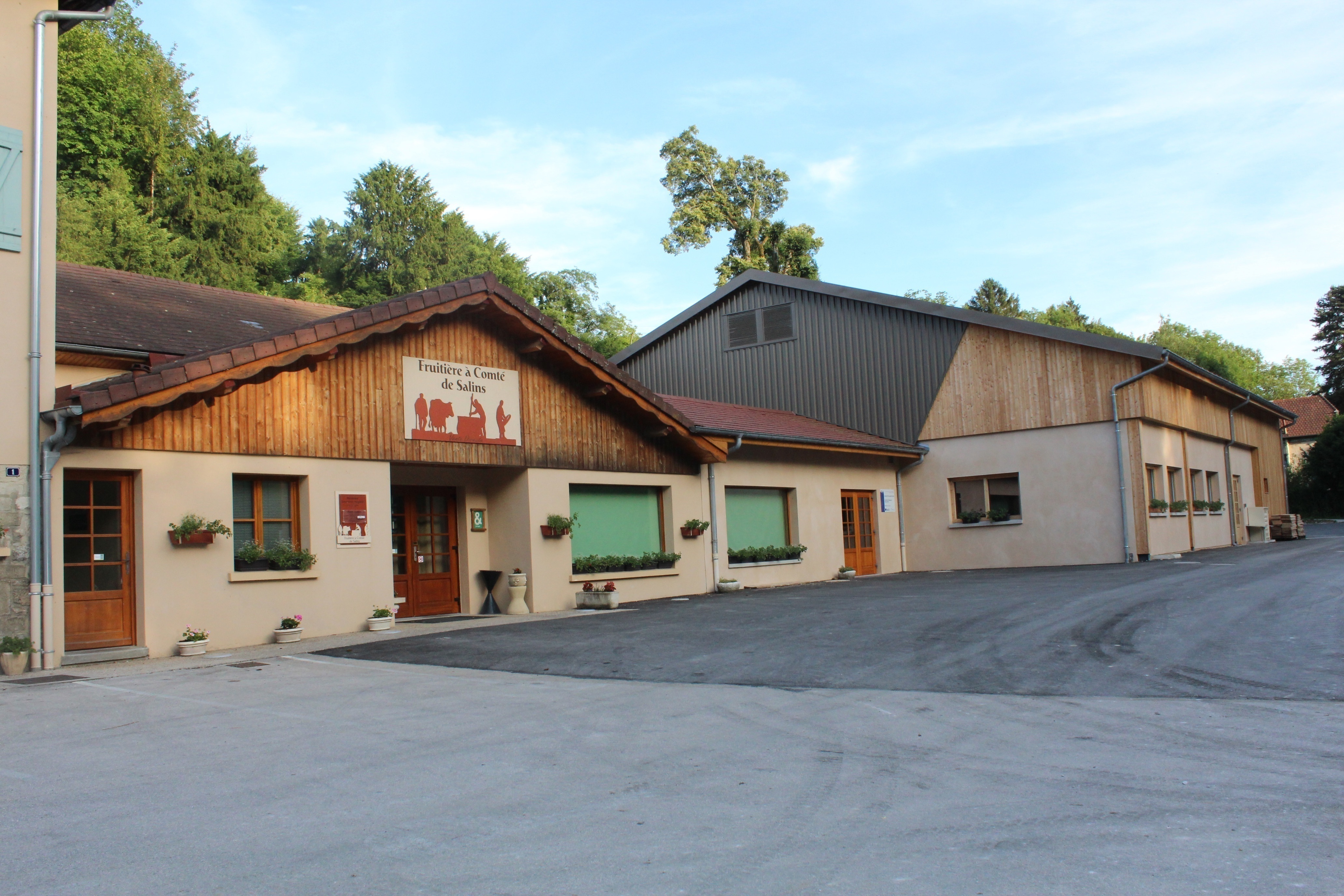 Visite guidée de fruitières à comté du massif jurassien