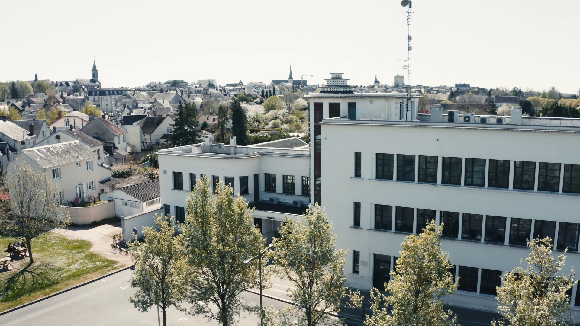 Visite commentée du service patrimoine de l'agence Ciclic