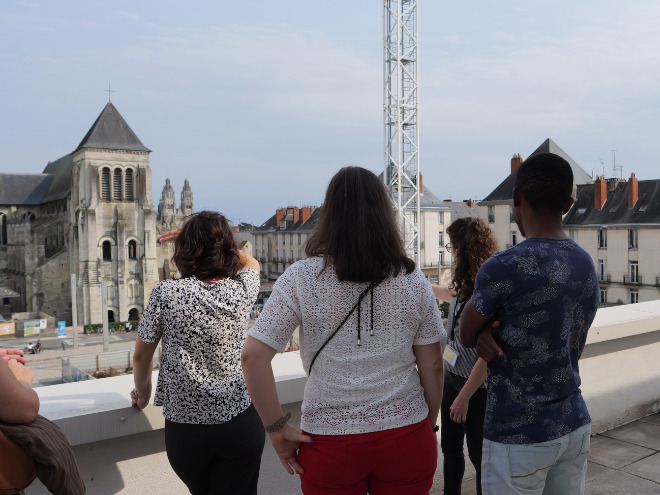 Les coulisses de l’architecture et des activités du centre d’art