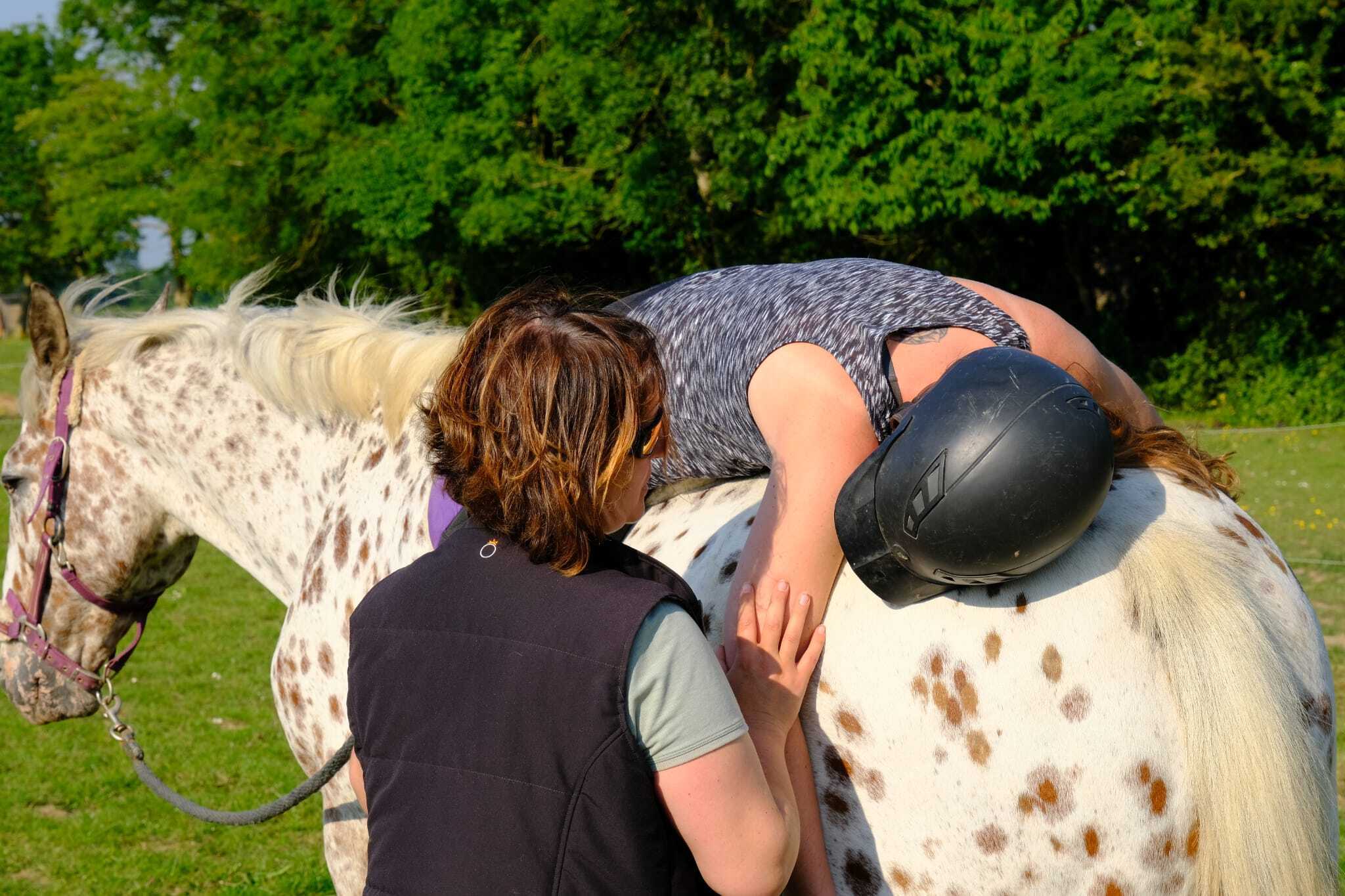 Séance découverte d’équithérapie chez la Bulle Equine