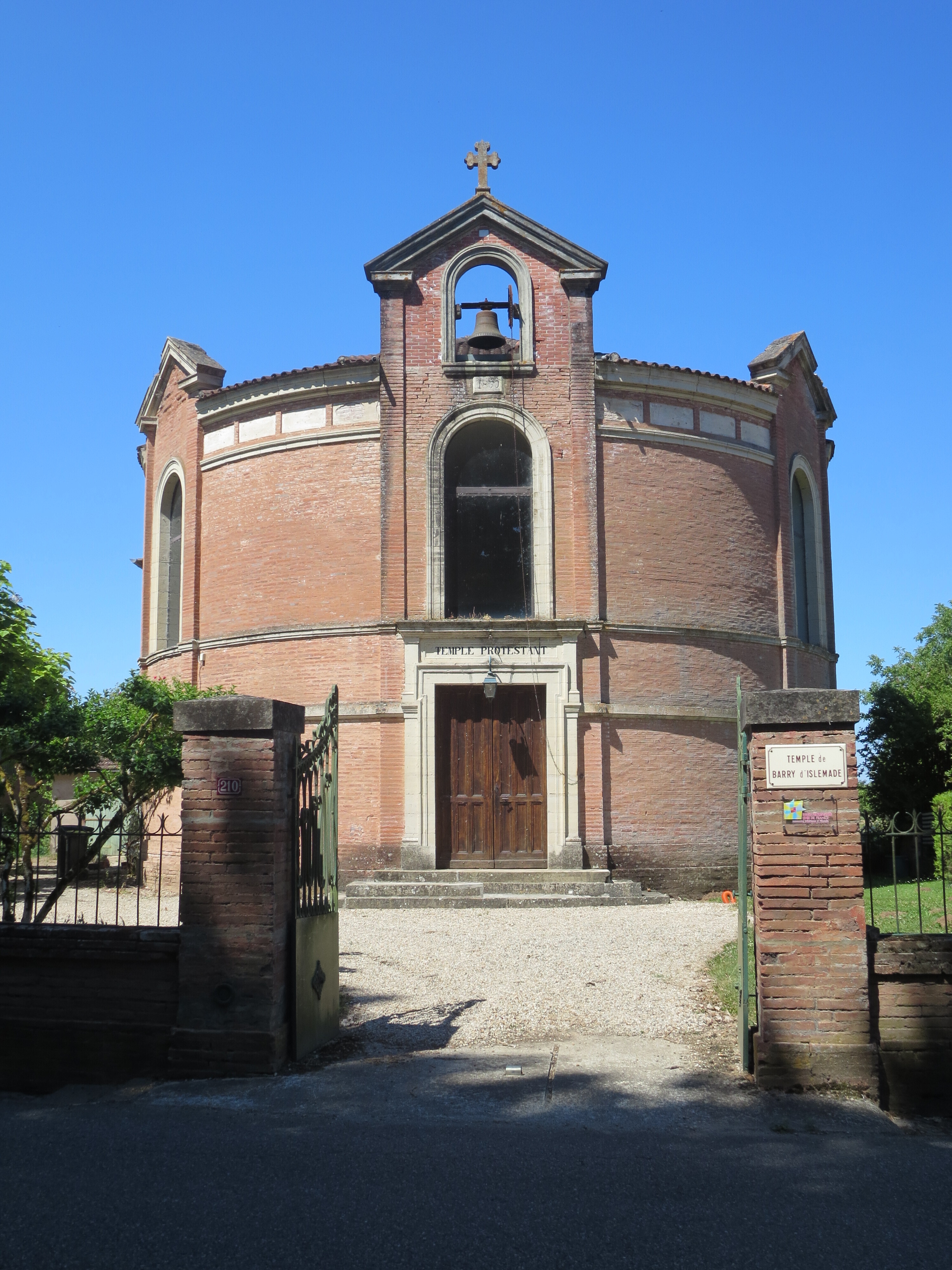 Visite commentée du temple protestant de Barry d'Islemade