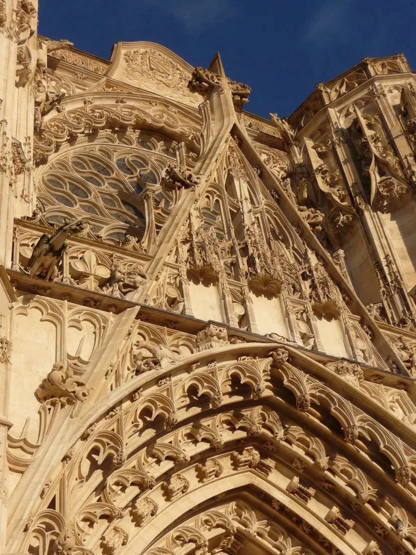 Visitez librement la cathédrale de Troyes