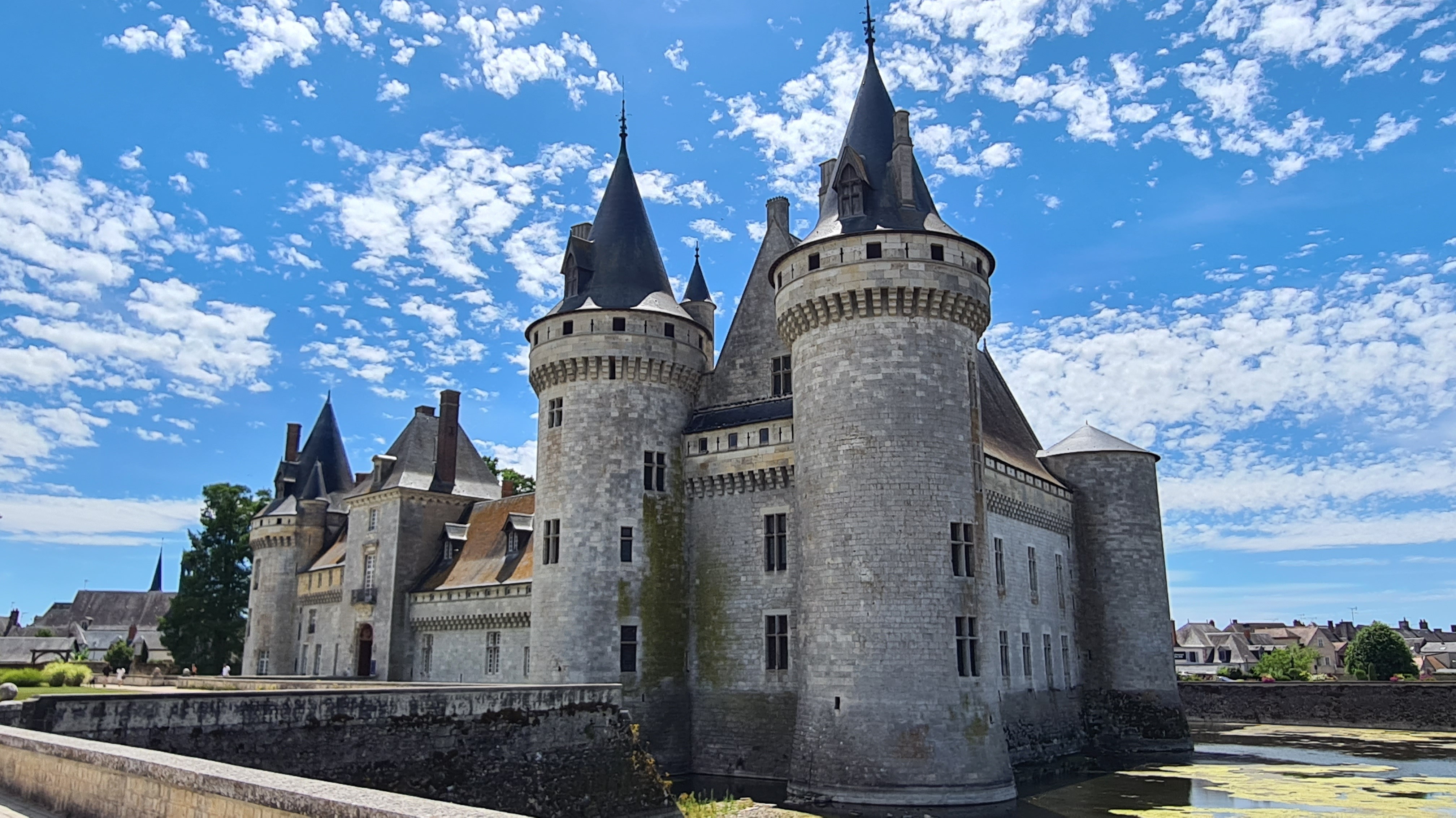 Visites et animations au château de Sully