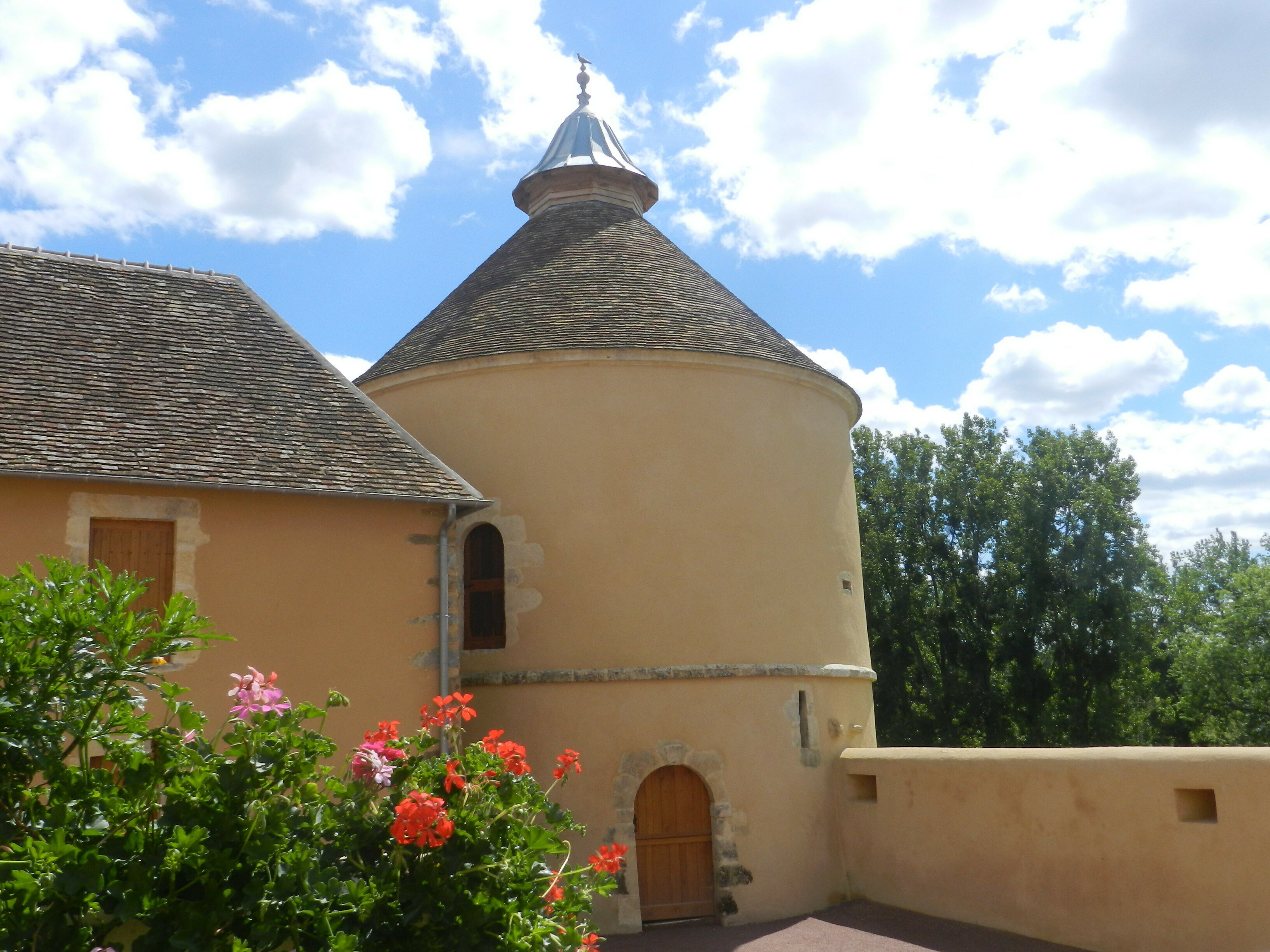 Visite guidée - pigeonnier du château de Haut Éclair