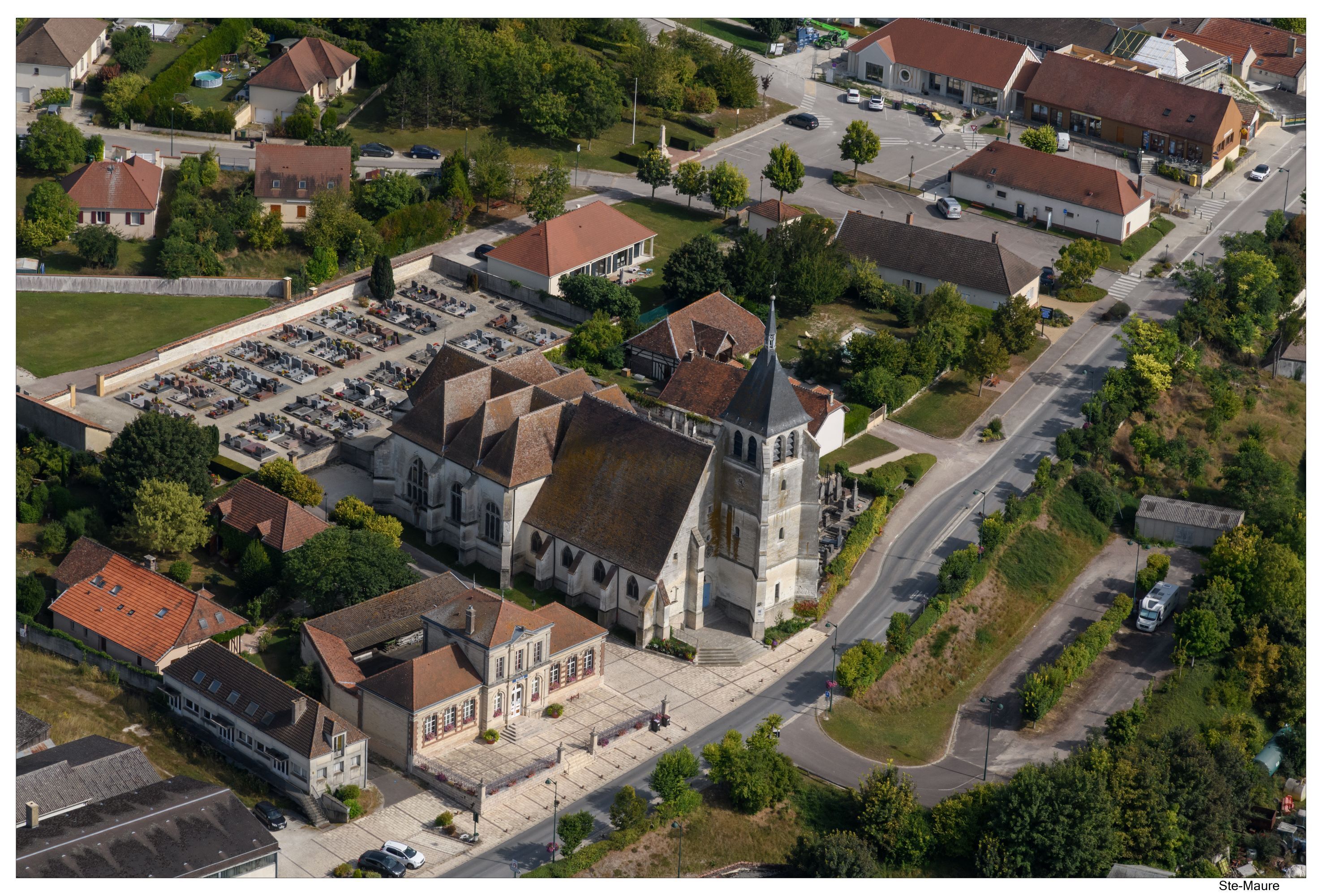 Découvrez librement une église classée et son tombeau médiéval