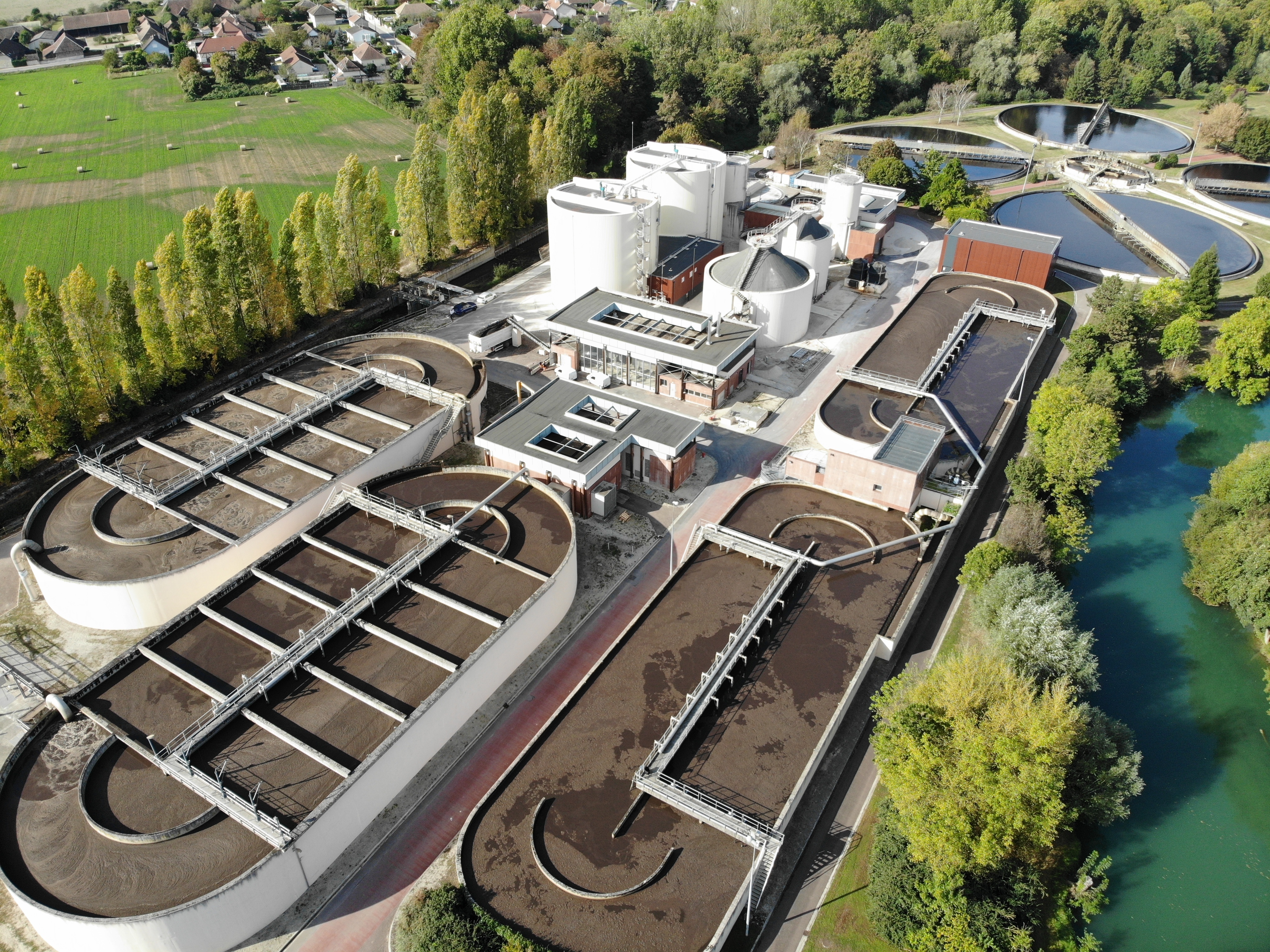 Visitez une usine de traitement des eaux