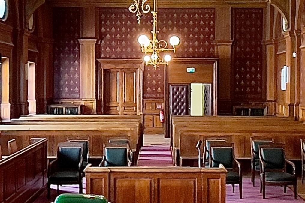 Visite guidée du Tribunal administratif de Melun (ancien couvent des Carmes)