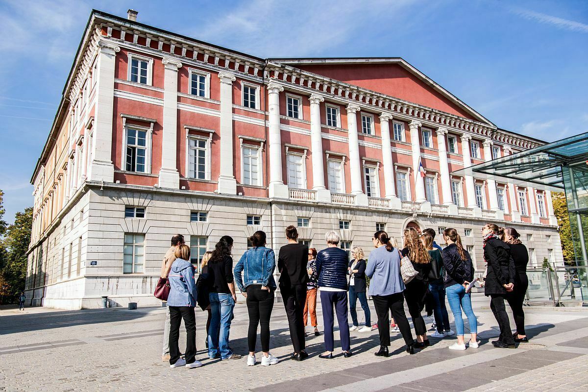 Visite guidée du palais de justice