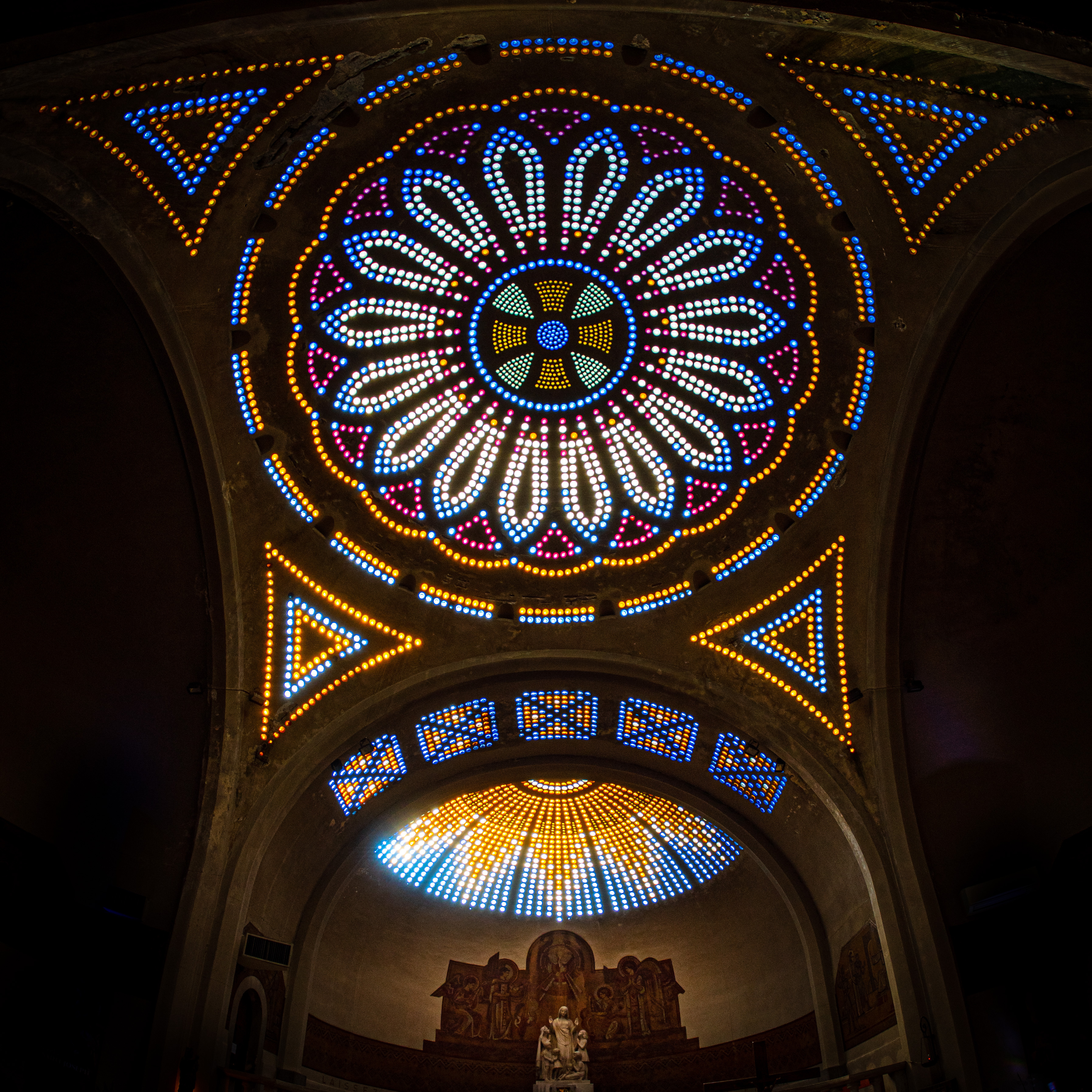 Ouverture de l'église Notre-Dame des Enfants