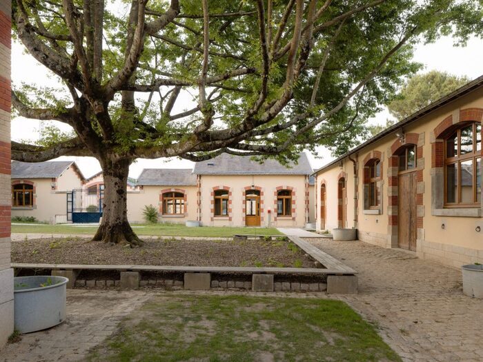 Les anciennes écuries de Mellinet
