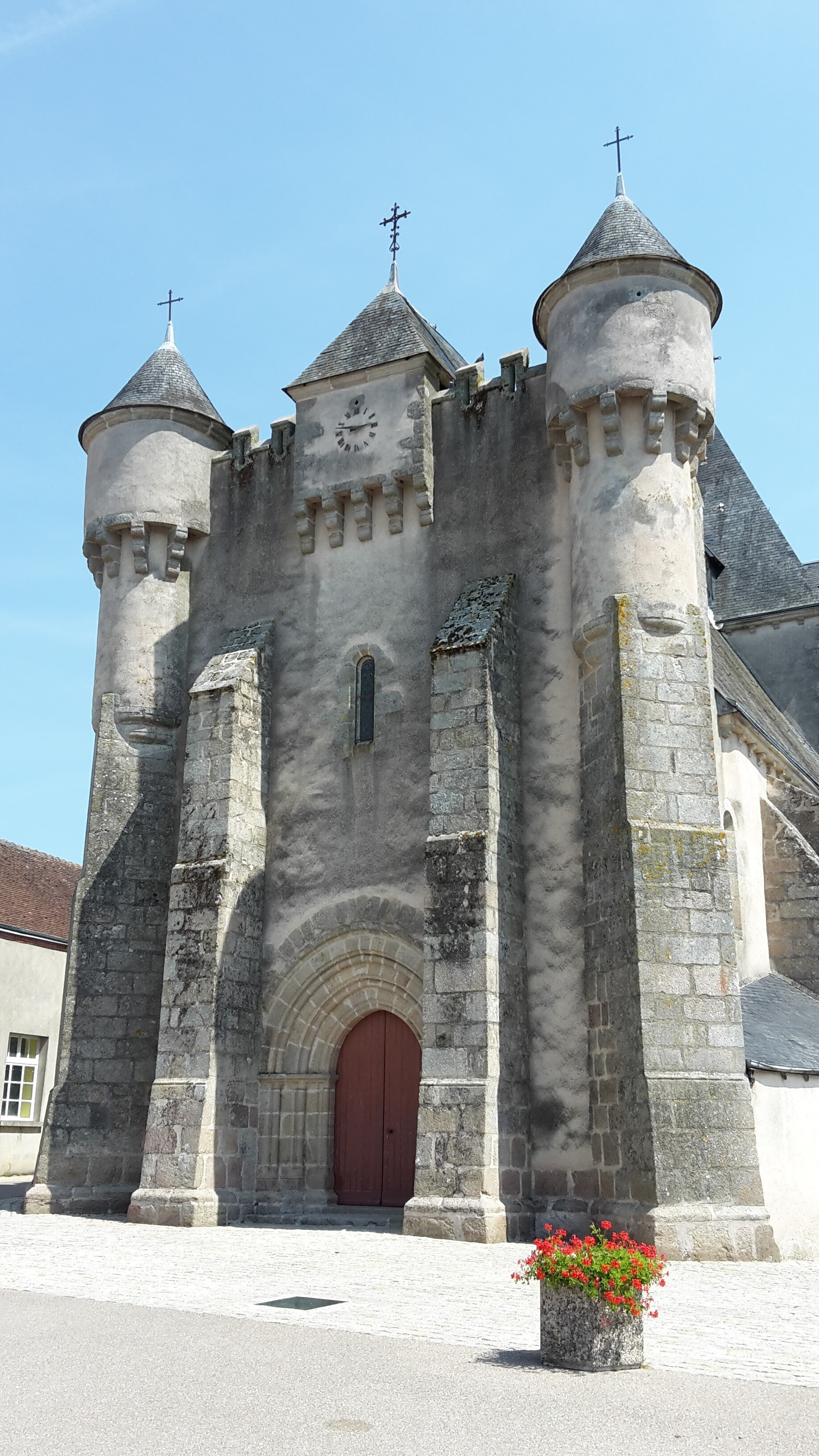 Église fortifiée