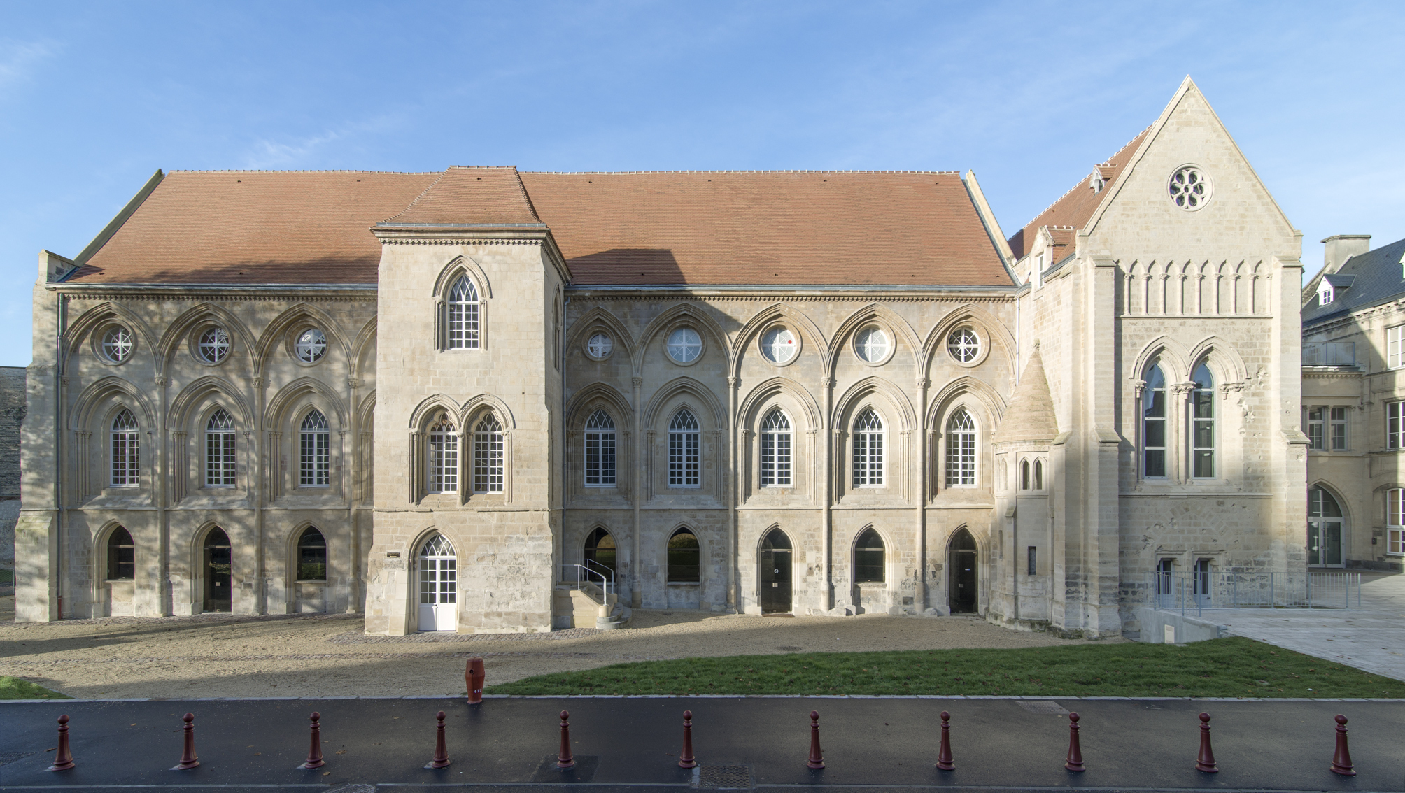 Visite libre de L'Artothèque
