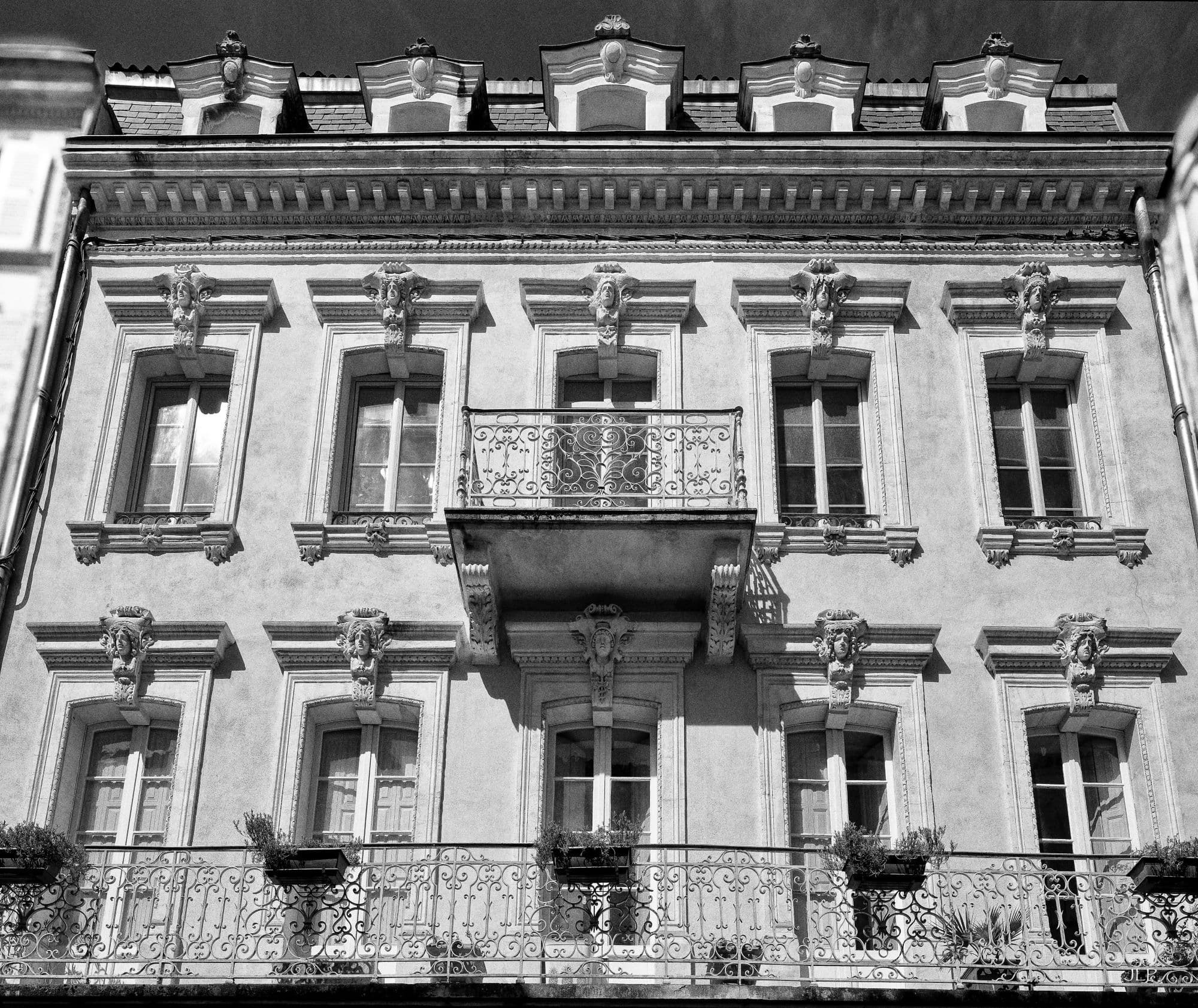 Exposition photo : découvrez les façades appaméennes