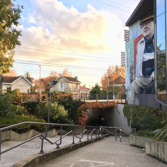 Balade urbaine à Pessac : "Quand les murs prennent la parole"