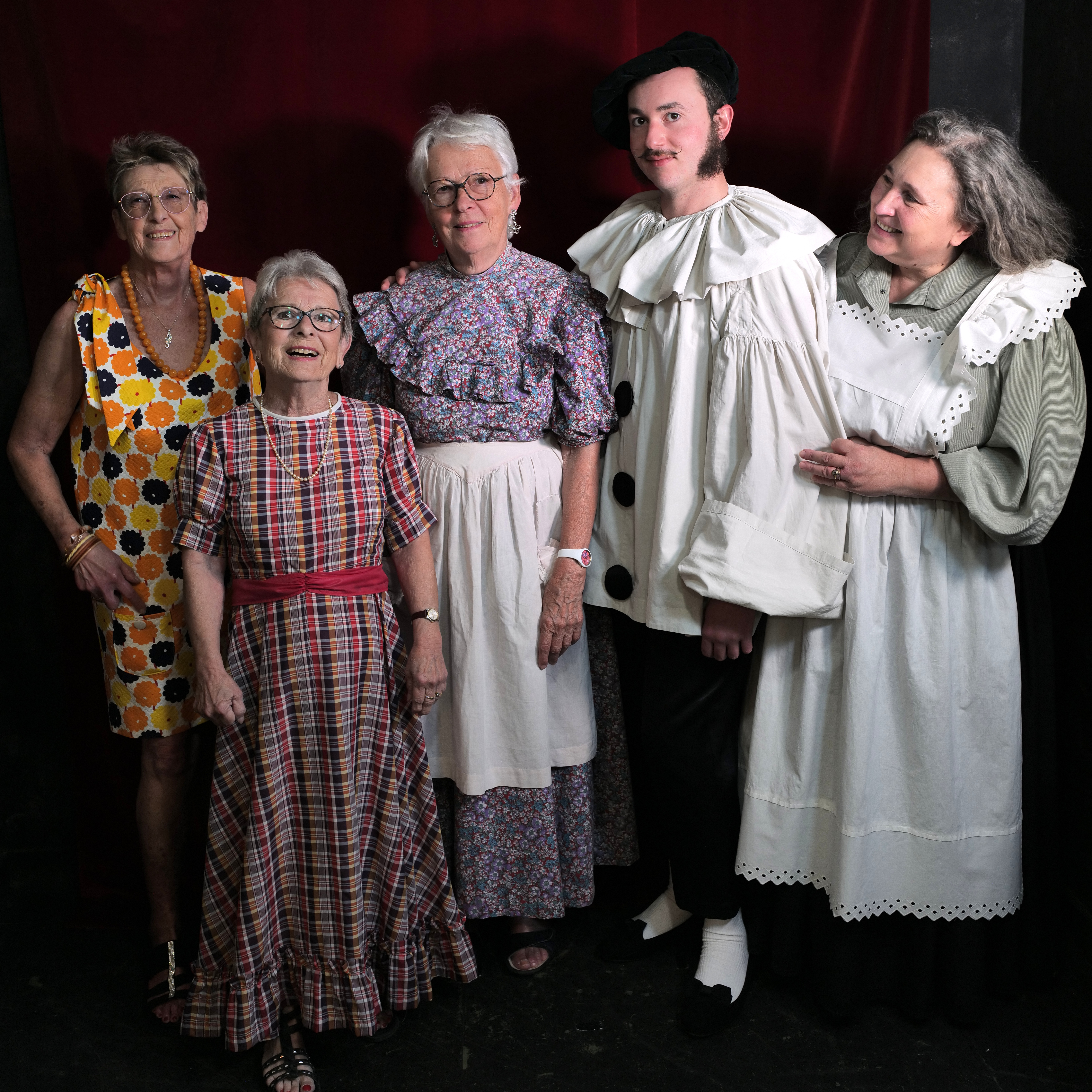 Visite de la Costumerie de la MJC de Sainte-Foy-Lès-Lyon