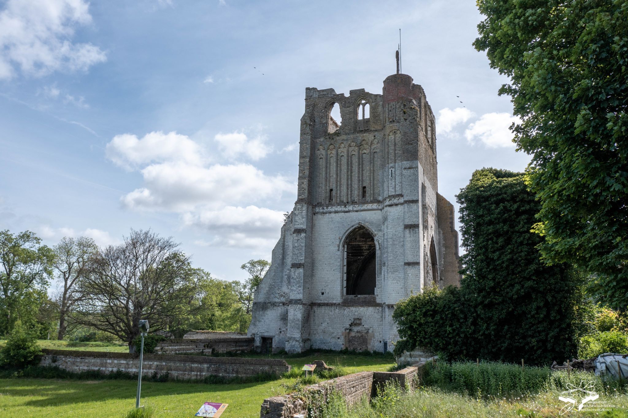 Visites guidées des fortifications et de l’abbaye de Watten