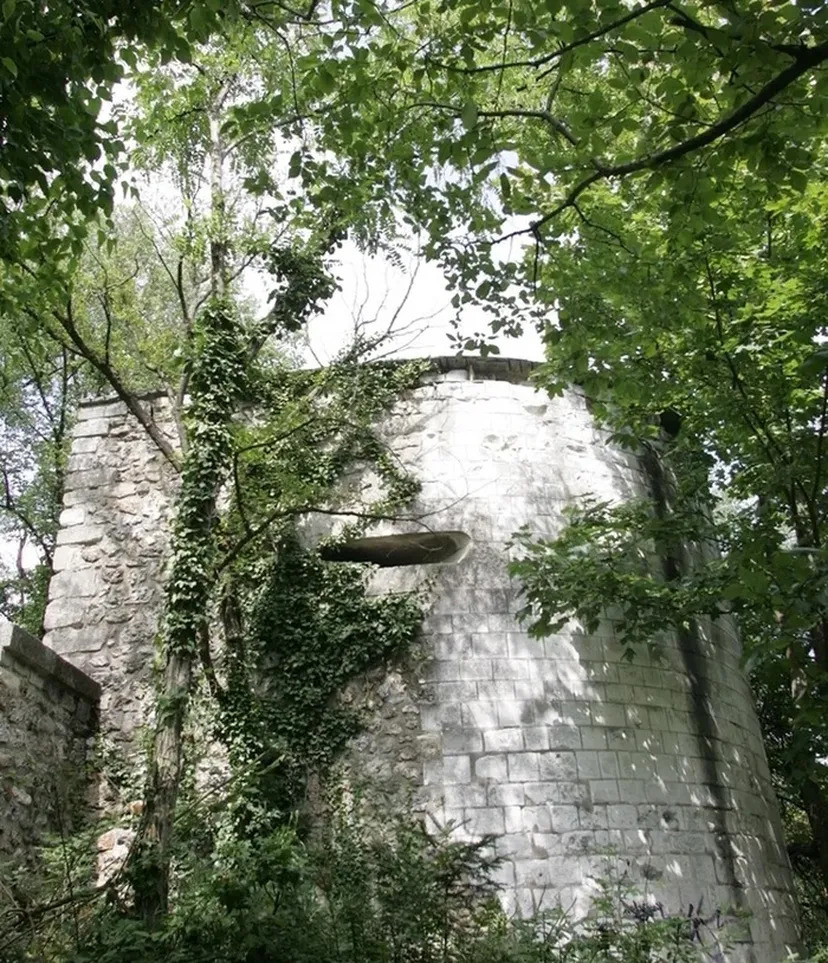 Exposition pour découvrir l'histoire des anciens remparts de la ville de Reims