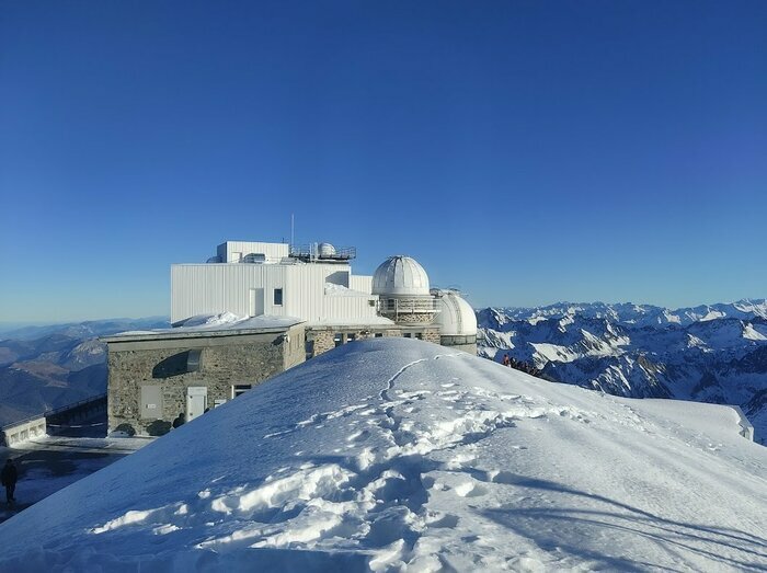 L’OBSERVATOIRE DU PIC DU MIDI DE BIGORRE : HISTOIRE DU PREMIER OBSERVATOIRE SCIENTIFIQUE EN HAUTE MONTAGNE (conférence)