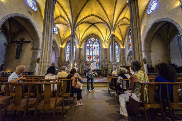 La basilique Saint-Michel-des-Lions