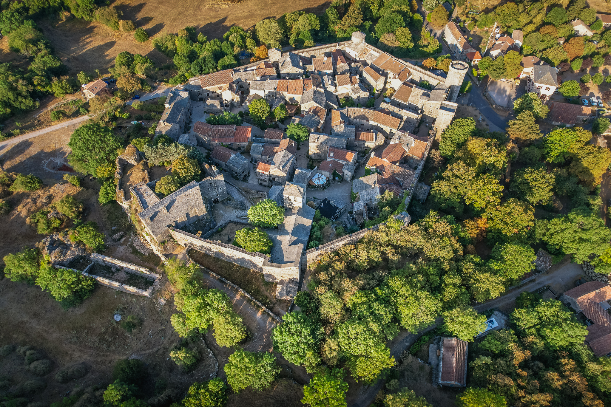 Visite des remparts de la Couvertoirade