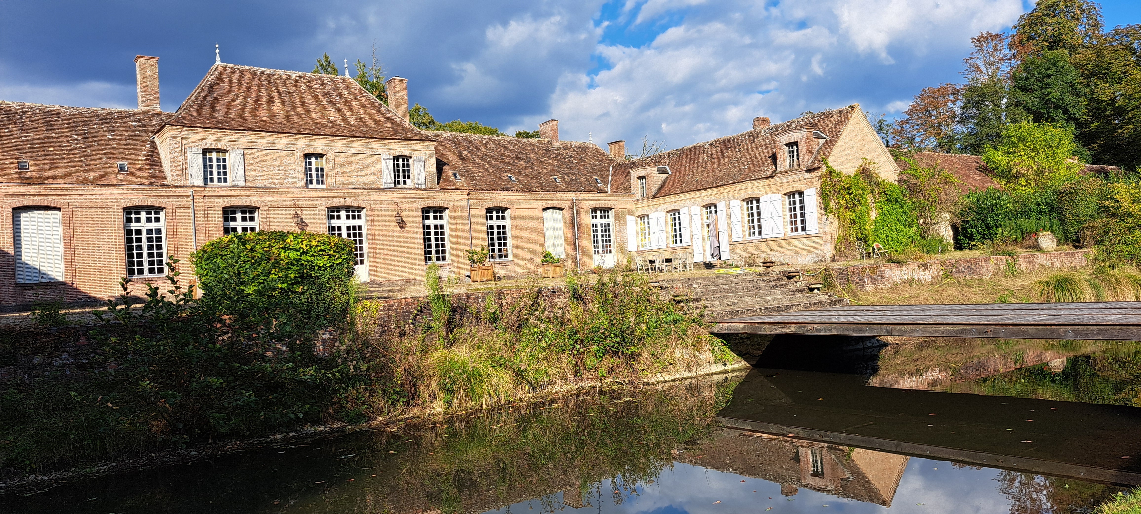 Visite commentée du parc, des extérieurs et de la galerie du château.