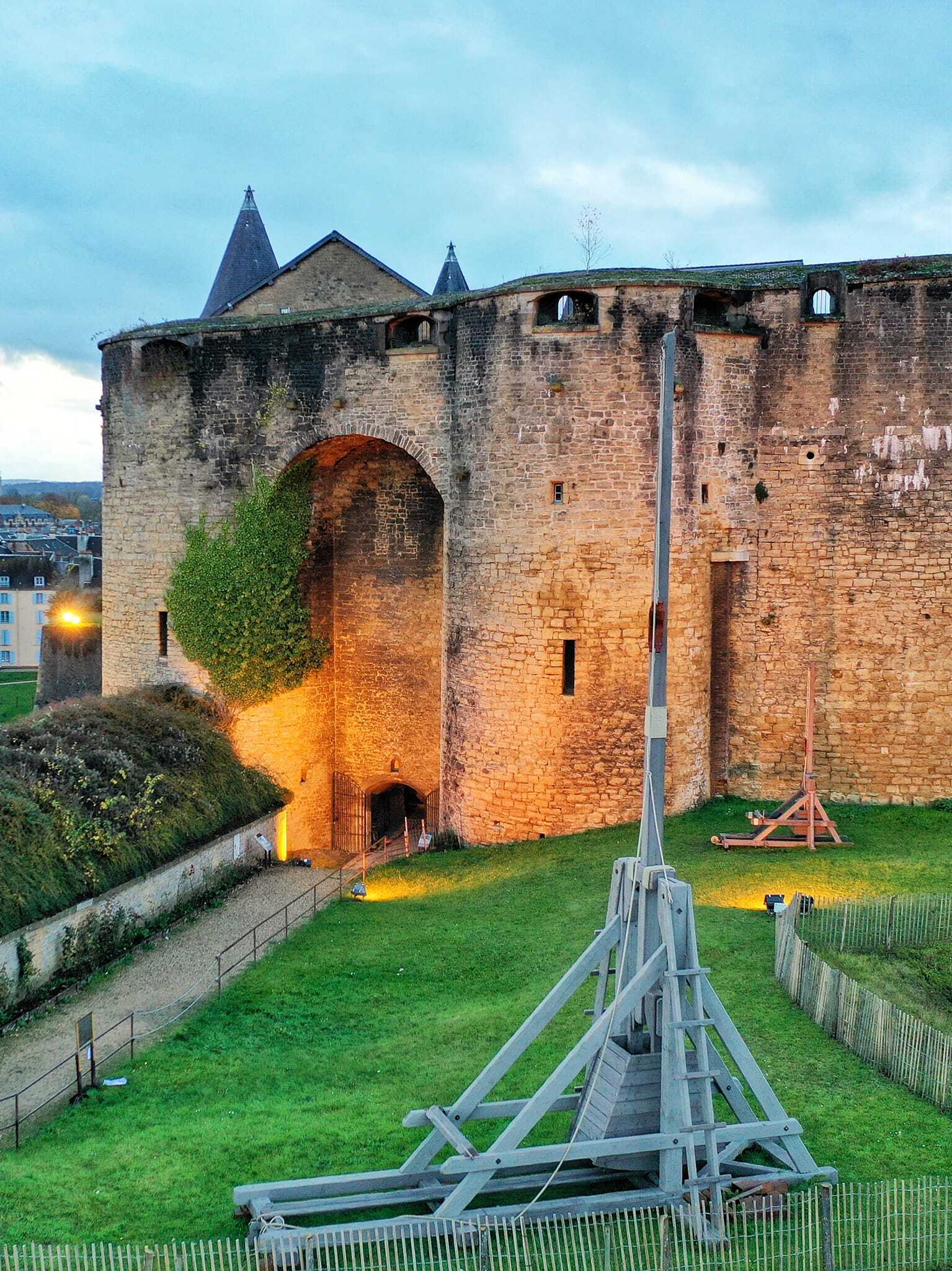 Assistez à une démonstration de tir au trébuchet