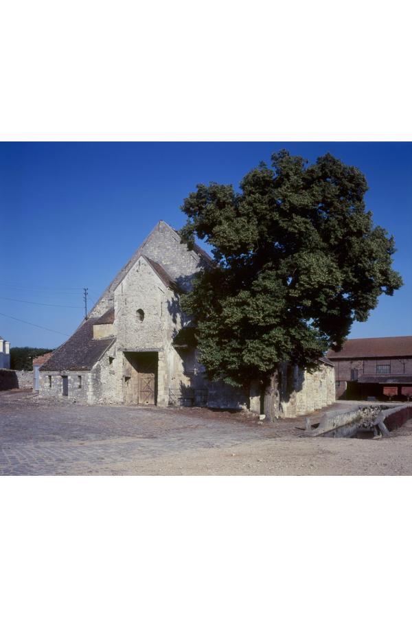 La Grange aux Dîmes et l’église Saint-Médard à Tremblay-en-France