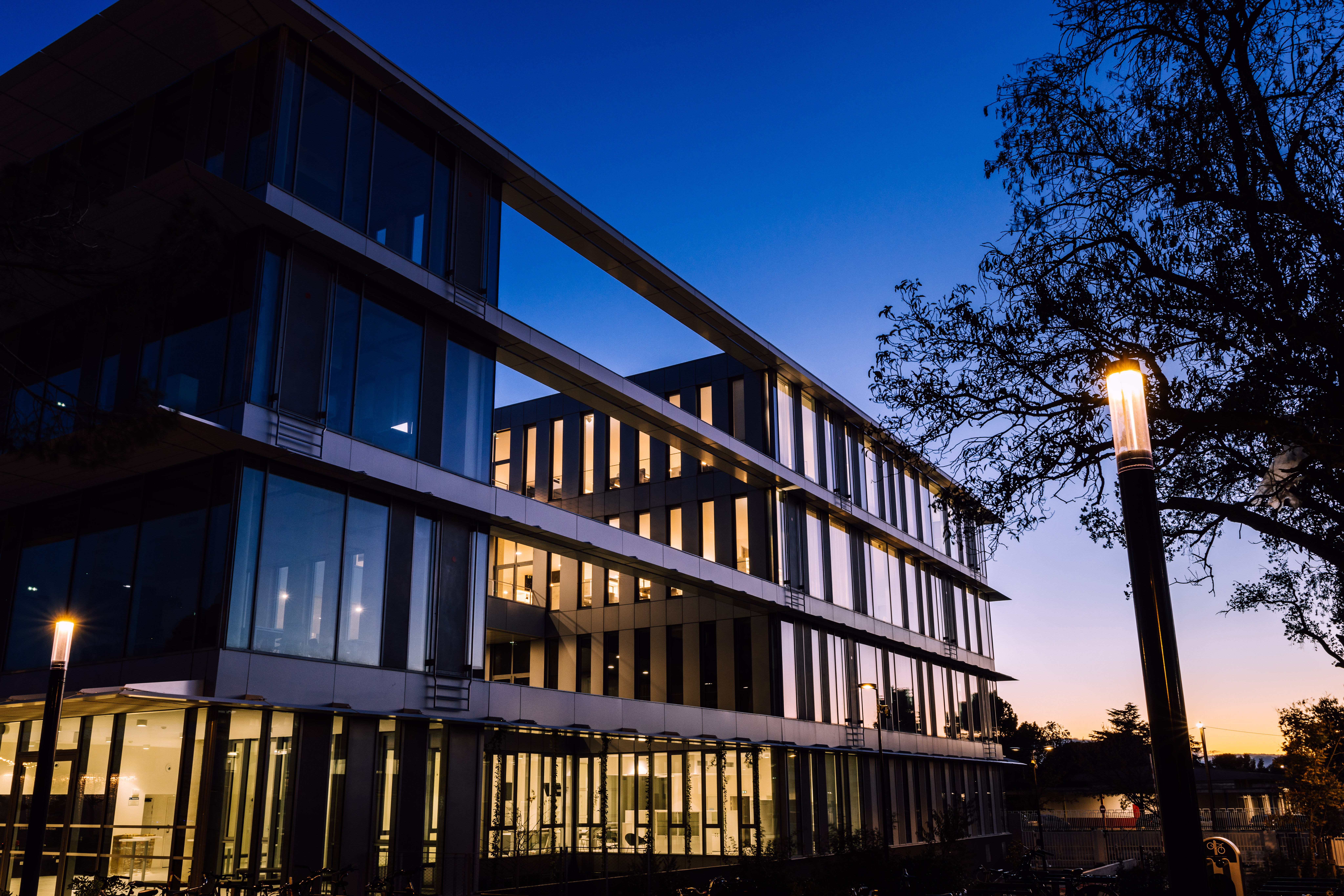 Visite guidée d'Atrium, la nouvelle bibliothèque de l'Université Paul-Valéry