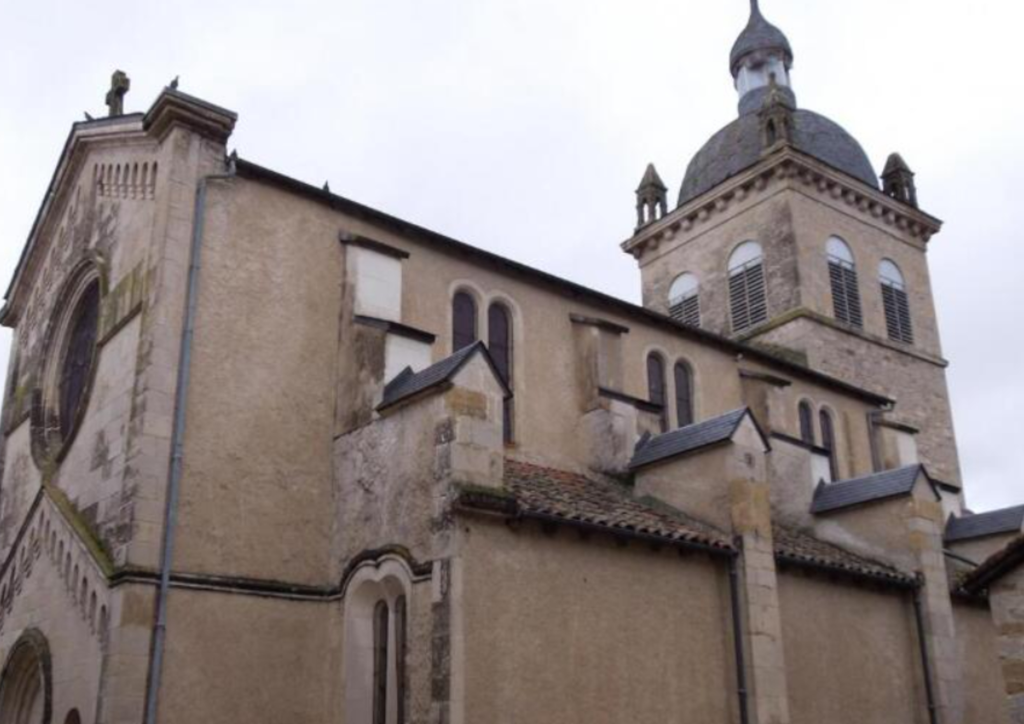 Visite guidée de l'église Sainte-Geneviève et du fort villageois