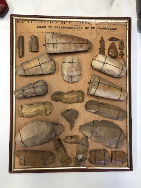 Un abbé au pays des silex